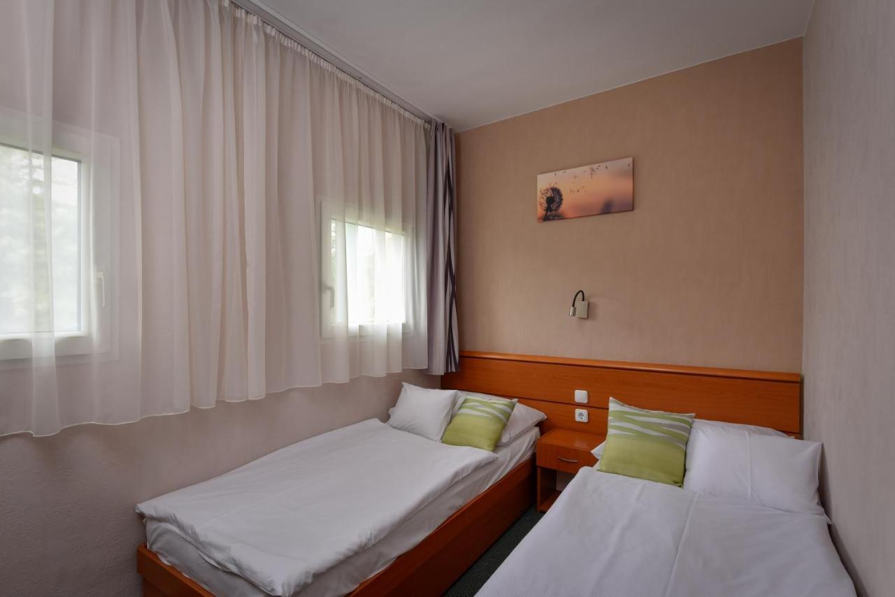 Hotel Panorama Balatongyörök Exterior foto